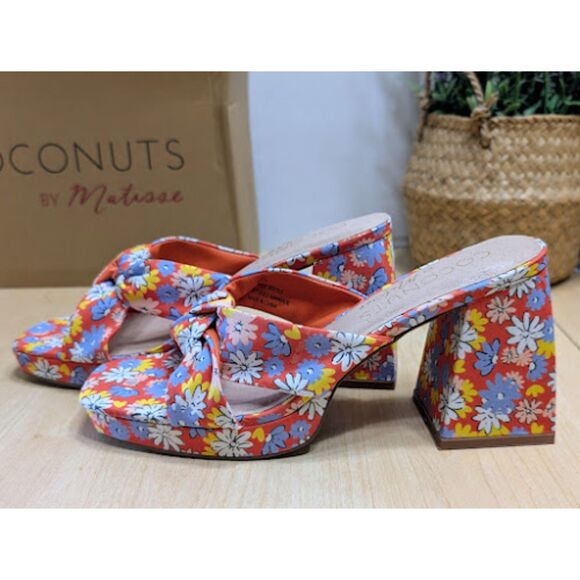 Coconuts by Matisse Red Floral Esme Knot Slide Heeled Dress Sandals Size 9 NIB - Picture 3 of 14